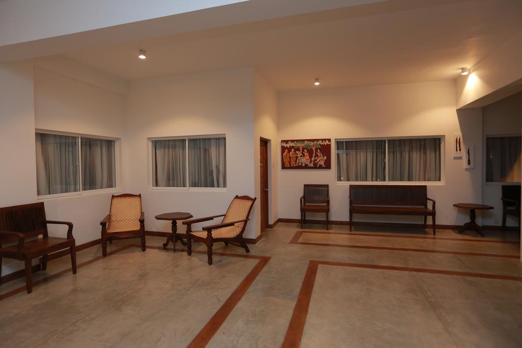 Refresh Hotel Хикадува Екстериор снимка