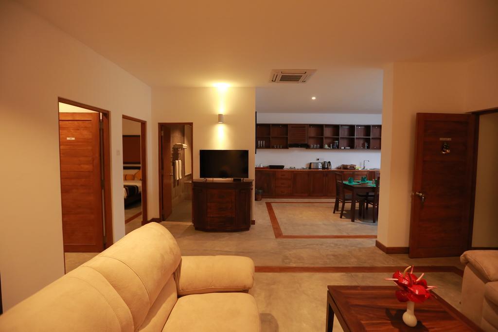 Refresh Hotel Хикадува Стая снимка