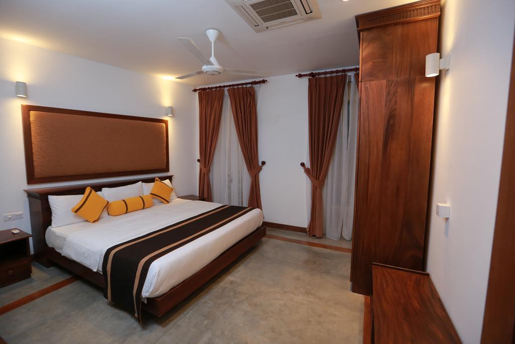 Refresh Hotel Хикадува Екстериор снимка